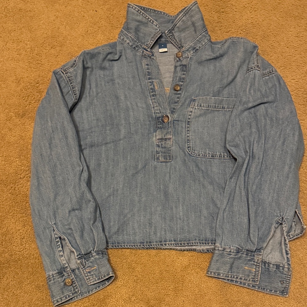 Boxy denim shirt 100% cotton